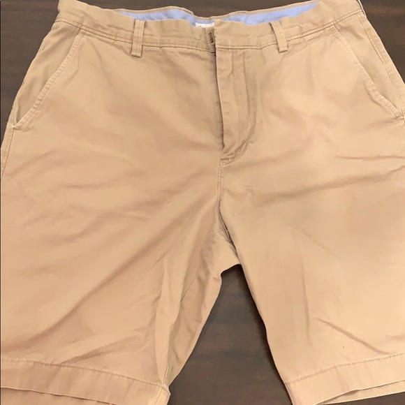 j crew mens khaki shorts